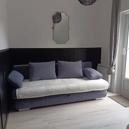 Venkovský dům Au 112, Meublee Estrees-Saint-Denis